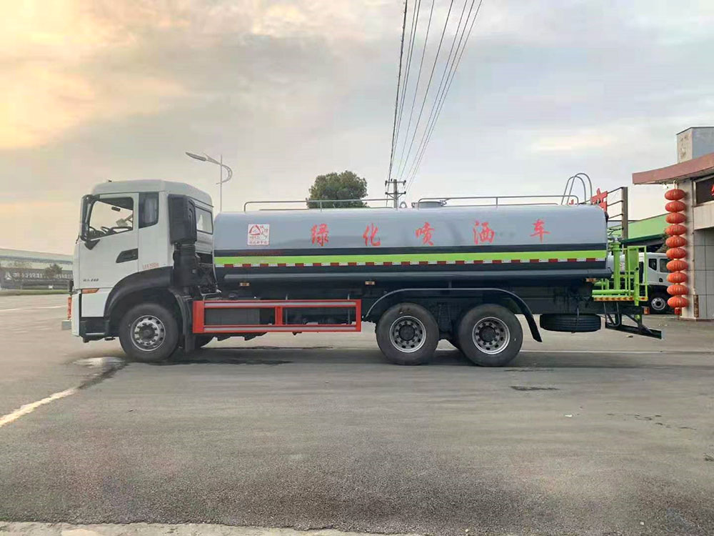 【18-22立方】東風(fēng)天龍灑水車