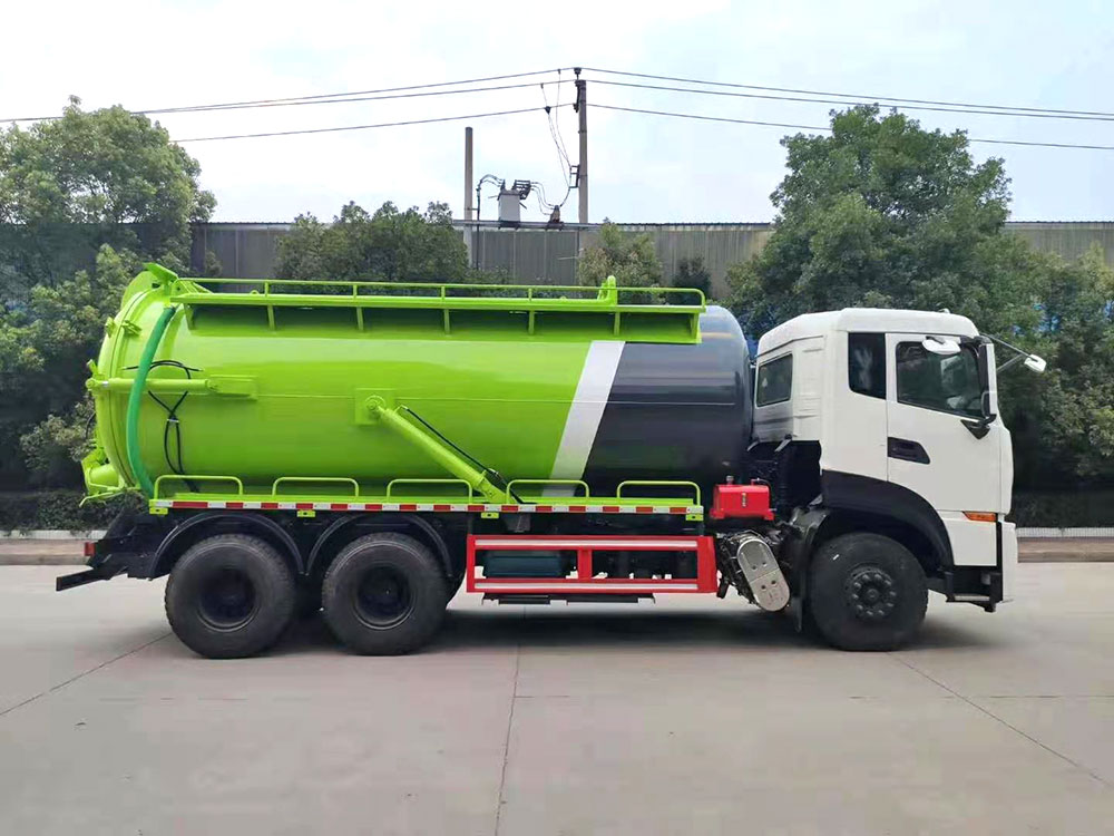 【16立方】東風天龍吸污車