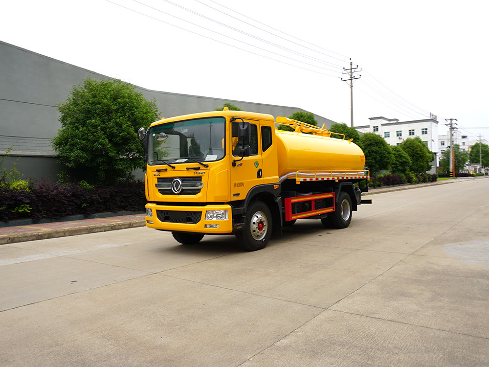 【12立方 】東風多利卡D9吸糞車