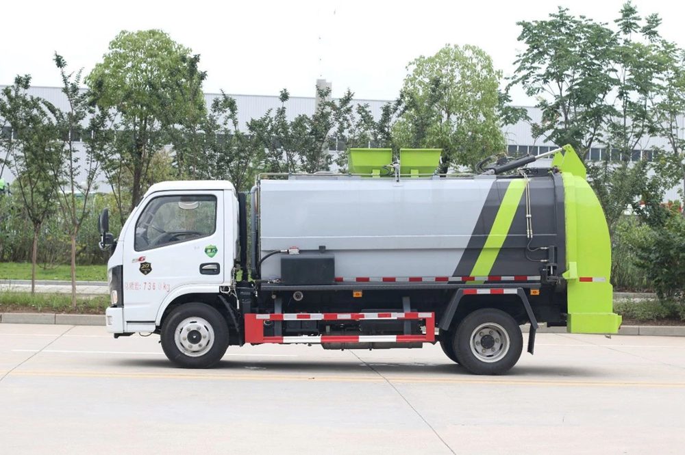 【4.5立方】東風多利卡D6餐廚垃圾車